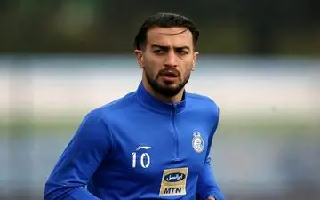 حضور روح الله باقری در باشگاه استقلال