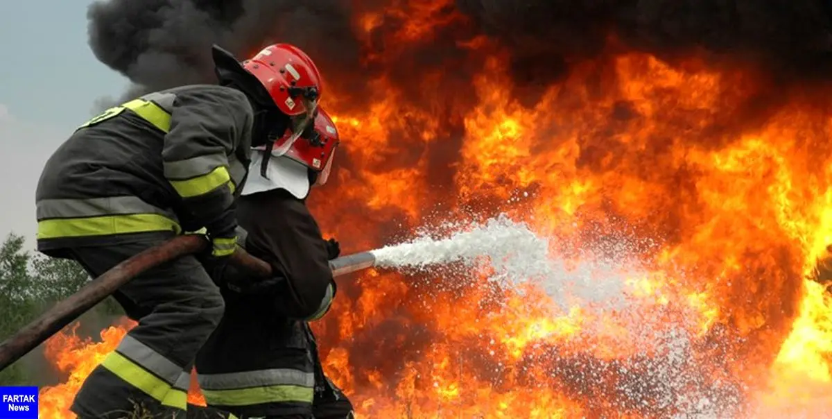 آتش سوزی در کارخانه فوم سازی شهرک صنعتی اردبیل