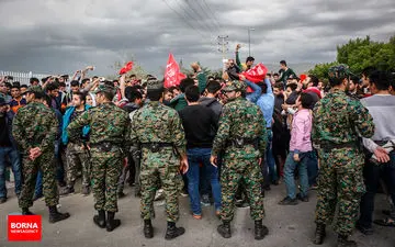 دربی ۸۴ استقلال-پرسپولیس، چند مصدوم داشت؟/تعدادی دز بیمارستان بستری شدند