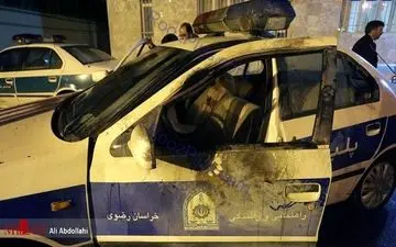 پرتاب نارنجک دستساز داخل خودروی پلیس راهنمایی رانندگی + تصاویر