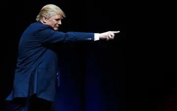  تداوم خانه تکانی ترامپ پس از دو سال