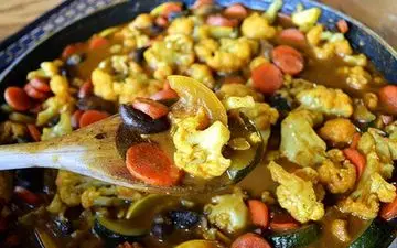 این افراد اصلا ترشی نخورند!