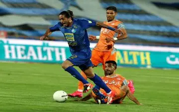 یزدانی به حواشی پیش آمده در جریان آزمون دکتری واکنش نشان داد