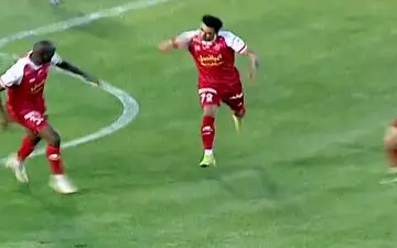 عیسی آل کثیر زننده دومین گل پرسپولیس به آلومینیوم اراک | فیلم