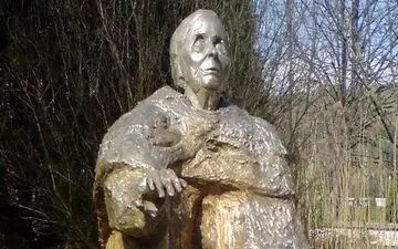 پیشگویی های نوسترآداموس برای سال2023