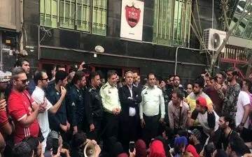 صحبت های عرب در بین هواداران؛ فکر میکردیم برانکو می ماند