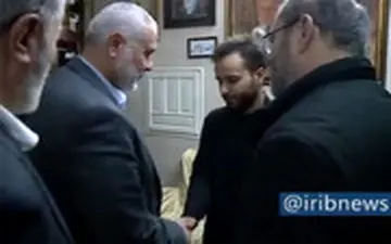 حضور اسماعیل هنیه در منزل سردار شهید قاسم سلیمانی