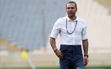 فرهادمجیدی اینقدر عاقل است بداند چه وقت باید در استقلال شروع کند