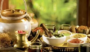 دهانشویه گیاهی موثرتر است یا شیمیایی؟/ نسخه طب سنتی برای بوی بد دهان