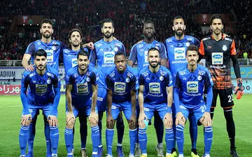 سرمربی سابق پرسپولیس در آستانه هدایت استقلال! + عکس