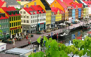 شهری کامل در مقیاسی بسیار کوچک در دانمارک + فیلم