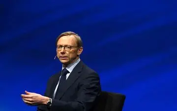 مقام آمریکایی صحبت‌های خود درباره امکان خرید نفت ایران را پس گرفت