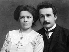  ۶ واقعیت عجیب از آلبرت اینشتین که غافلگیرتان میکند