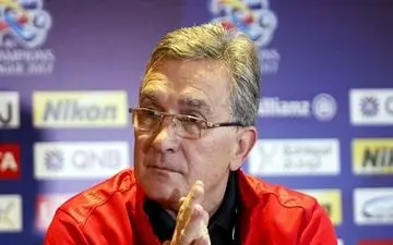 سرمربی ” پرسپولیس ” سه گام تا شکست طلسم