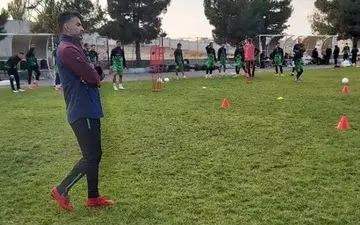 ذوبی ها و اشتباهات ادامه دار داوری!