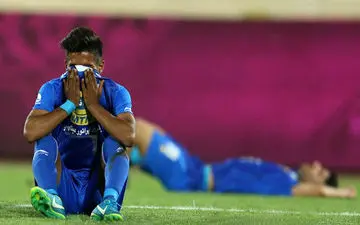 میلیاردر ویران شده‌ای به نام استقلال!