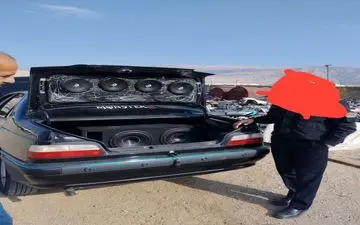 توقیف دو دستگاه خودرو  به علت آلودگی صوتی و هنجارشکنی شبانه در چرداول