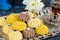 طرز تهیه شیرینی بهشتی زعفرانی بدون فر (نرم و خوش‌عطر)