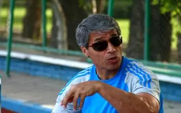 با توجه به شرایط فوتبال و کشور اسکوچیچ منطقی ترین گزینه بود