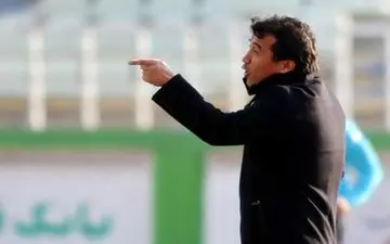 کی روش خودش هم از نبود پرسپولیسی ها لطمه می بیند / وزیر ورزش باید وارد ماجرا شود