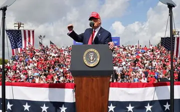 ترامپ: اگر بایدن رییس جمهور شود حملات وحشتناک در فرانسه به شهرهای بزرگ و کوچک ما خواهند رسید 