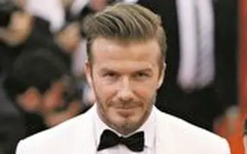 این چهره های مشهور دنیا درپایبندی به عشق زبانزد هستند|عاشق‌ترین زوج‌های دنیا که زمان بر عشق آن‌ها تاثیری ندارد
