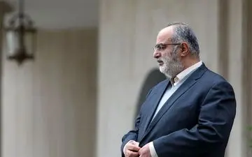 هشدار حسام الدین آشنا به رأی دهندگان؛ به پیش‌بینی ها توجه نکنید/ تجربه نشان داده در مشارکت پایین هم امکان برد آقای پزشکیان وجود دارد