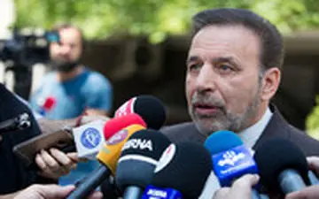 واعظی: موضوعات نظامی خط قرمز ماست/ آمریکا کم آورده است