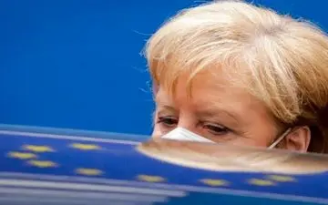 مرکل خواستار گفتگو میان اروپا و پوتین شد
