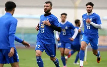  برگزاری آخرین تمرین استقلال قبل از سفر به ترکیه