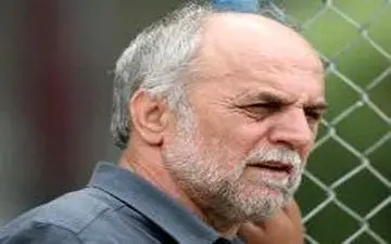  تصمیم گرفتیم به بازیکنان در رختکن پیتزا بدهیم
