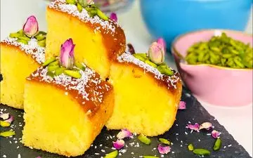 خودت بصورت ماهرانه کیک زعفرانی درست کن!