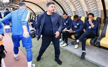 قلعه نویی:فهم و شعور و تربیتم را نشان دادم 