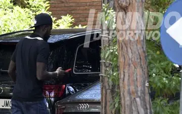  ضیافت ناهار ستاره های آبی اناری ها برای اتحاد+عکس