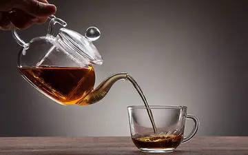 این افراد به هیچ وجه چای پررنگ ننوشند
