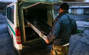 جسد سلطان سکه و همدستش پس از اجرای حکم اعدام + عکس