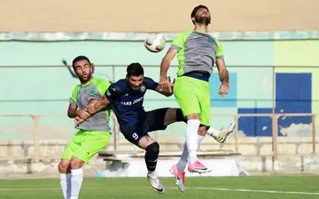 کامبک ۴ گله پارس جنوبی مقابل صنعت نفت