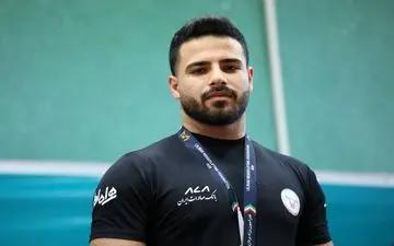 وزنه‌برداری قهرمانی جهان؛ نایب قهرمان ارزشمند معینی؛ ناسار با رکورد شکنی بر بام جهان ایستاد