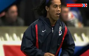 تبریک پاریسی ها به مناسبت تولد شاعر فوتبال + فیلم