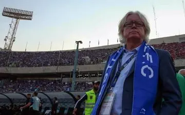 واکنش جالب شفر به احتمال حضورش روی نیمکت پرسپولیس!