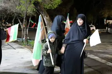 لنز فرتاک نیوز شاهد استقامت و پایداری نصف جهان  