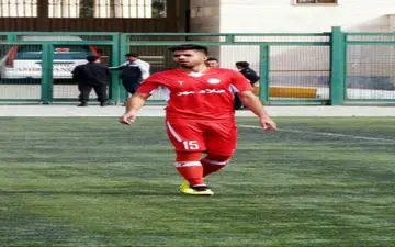 ایزدی : وجود شرط‌بندی در لیگ دسته دوم واضح است / از لحاظ امکاناتی ضعیف بودیم