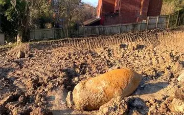 تخلیه 2 هزار خانه در انگلیس به دنبال پیدا شدن بمب جنگ جهانی دوم