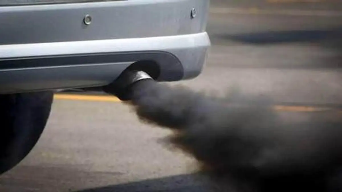 معاون عملیات پلیس راهور: خودرو‌ها به ۵ سال نرسیده هوا را آلوده می‌کنند