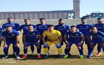 فراز و نشیب های آبی پوشان ادامه دارد