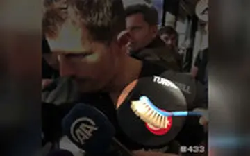 کار عجیب یک تماشاگر فوتبال باعث دعوای سیاسی بین ۲ کشور شد