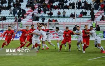 اعداد بی‌رحم، تراکتور را به چالش کشید/ تراکتور ۹ امتیاز عقب‌تر از فصل قبل