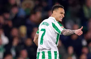 ویدیو | گل اول رئال بتیس مقابل بارسلونا توسط آنتونی 
