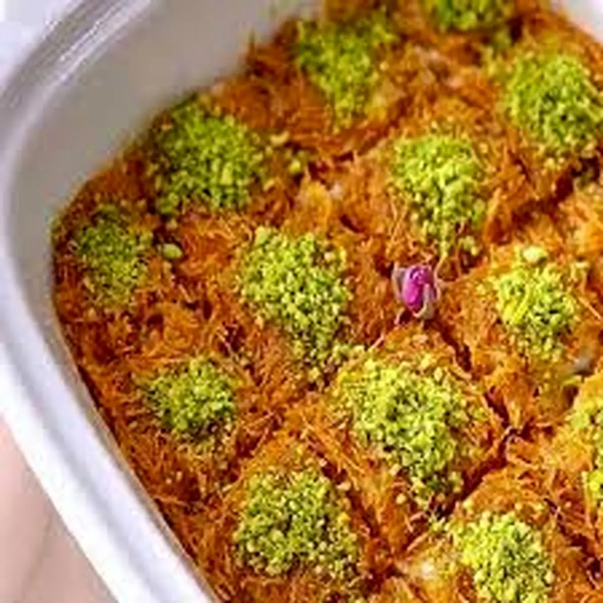 این باقلوای خوشمزه رو حتما درست کنید| طرز تهیه باقلوا شعریه !