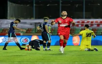 این آسمان همچنان سرخ است/ اینبار گل‌محمدی قهرمانی را خودش بدست آورد/ ری پوکر رکوردی که سال‌ها جاودانه خواهد ماند